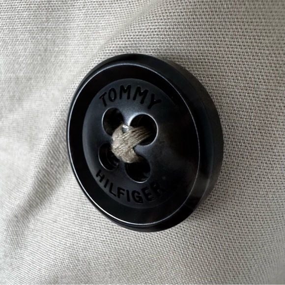 Tommy Hilfiger Tan Trench Coat – Double Breasted Belted Medium - Picture 6 of 10